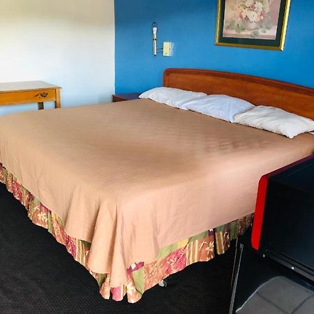 Economy Inn - Lawtey Εξωτερικό φωτογραφία